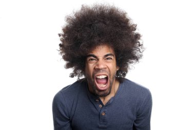 Beyaz arka planda siyah adam çığlık