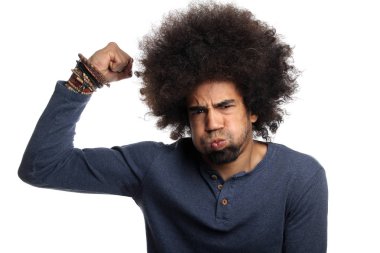 Siyah adam bir şey beyaz arka plan üzerinde gösterilen