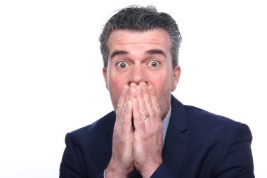 Sürpriz beyaz eski işadamı 