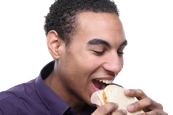 Homem Negro Comendo Sanduíche — Fotografia de Stock