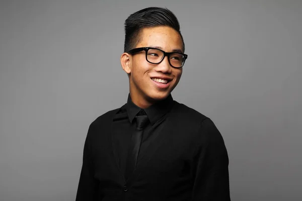Asiatische Junge Kerl Ist Lächeln — Stockfoto
