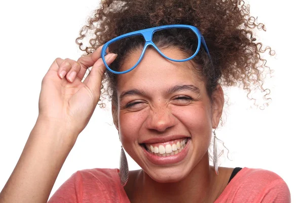 Mujer Negra Feliz Sobre Fondo Blanco —  Fotos de Stock