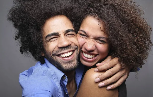 Belo Casal Amoroso Feliz — Fotografia de Stock