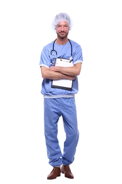 佩戴听诊器和剪贴板的特殊制服的男医生 — 图库照片