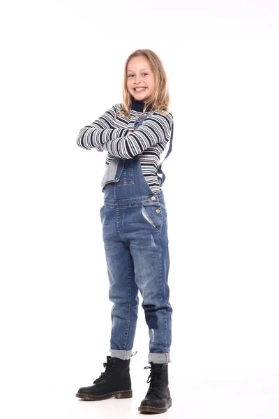 Menina Bonita Está Sorrindo — Fotografia de Stock