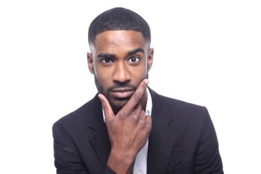 Beyaz arka planda siyah iş adamı düşünme