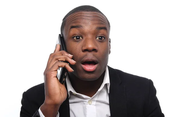 Zwarte Zakenman Praten Mobiele Telefoon — Stockfoto