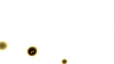 Eski kağıt alevler içinde yanıyor, mat ile.