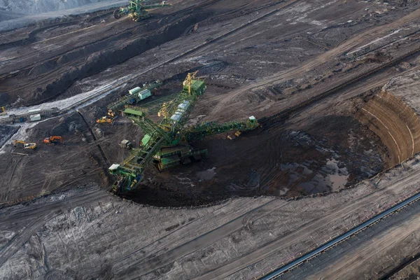 Kömür Maden Sanayi Ağır Ekipman Ocağı Üzerinde Doğal Havadan Görünümü — Stok fotoğraf