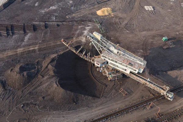 Γραφική Αεροφωτογραφία Του Ορυχείο Άνθρακα Βιομηχανίας Και Βαρύ Εξοπλισμό Λατομείο — Φωτογραφία Αρχείου