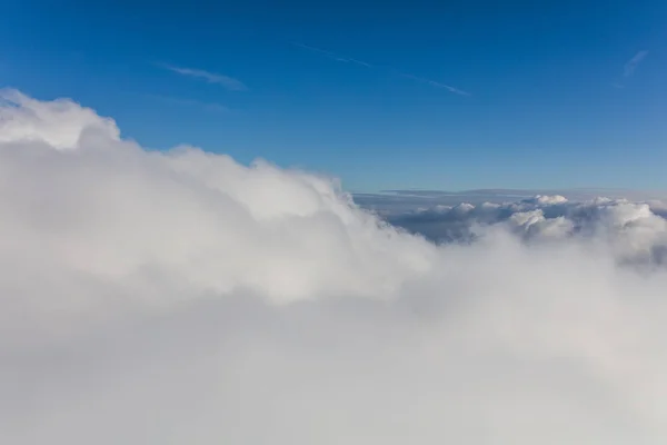 Bulutların Mavi Gökyüzünün Havadan Görünüşü — Stok fotoğraf