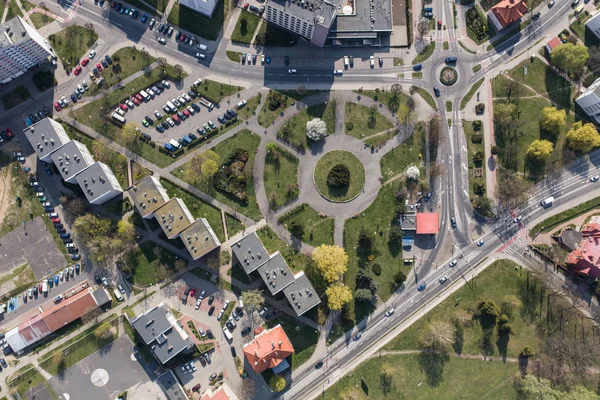 Vue aérienne de la banlieue de la ville — Photo