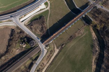 Demiryolu havadan görünümü