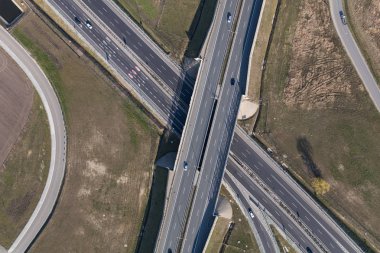 Otobanın havadan görünüşü