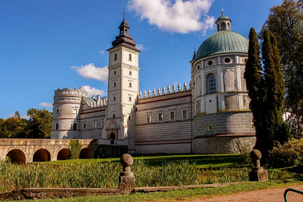 Krasiczyn Polonia Castello Visitato Molti Polacchi Palazzo Krasicki — Foto Stock