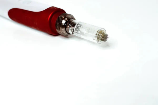 DermIS damga elektrikli kalem. Dermapen. İğne Mezoterapi tedavisi. 