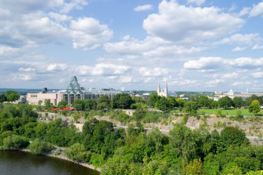 Notre Dame Katedrali ve Kanada Ulusal Galeri, Ottawa, Ontario, Kanada.