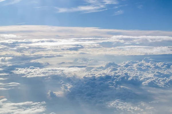 Cumulus Vue Paysage Nuageux Depuis Une Fenêtre Avion Sur Fond — Photo