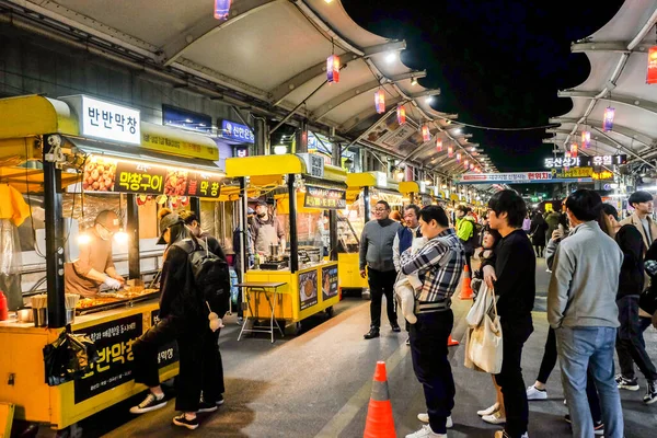 Daegu Corea Del Sur Abril 2019 Mayoría Los Turistas Coreanos — Foto de Stock