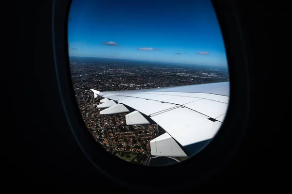 Image Une Fenêtre Avion Nuages Ciel Vus Travers Fenêtre Avion — Photo