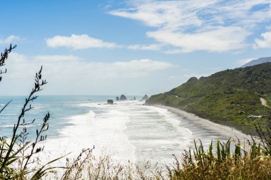 Krep kayaları yürüme yolu, Yeni Zelanda 'nın kalbinde harika bir yol, krep kayalarında harika bir yürüyüş yolu.,
