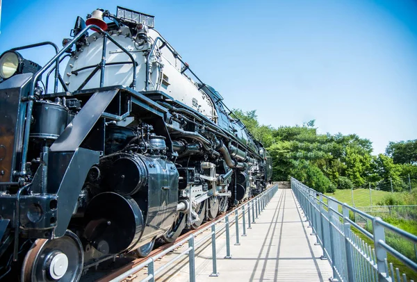 Omaha Nebraska ABD'de 24th Temmuz 2018 ekranda büyük buharlı lokomotif