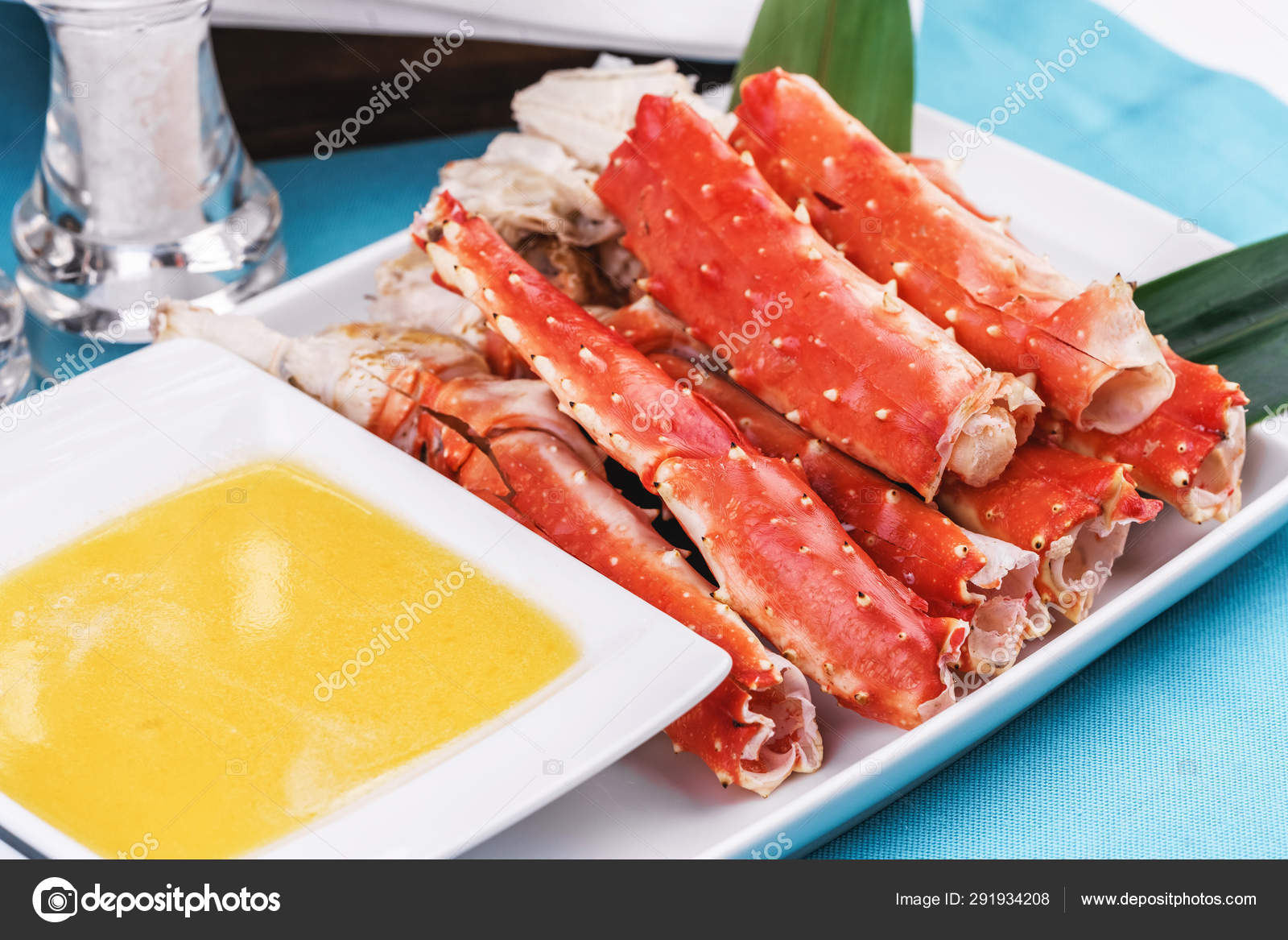 Crab Meat Creamy Butter Sauce Stock Photo by ©tewolf 291934208