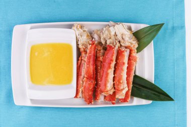 Kremalı tereyağı soslu yengeç eti