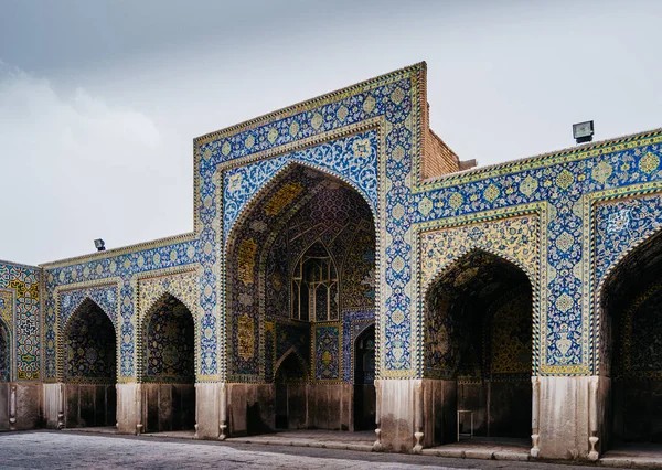 Mezquita del Imán Histórico en la Plaza Naghsh-e Jahan, Isfahán, Irán —  Fotos de Stock