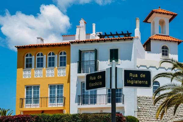 Popular entre los expatriados y turistas del Reino Unido, el Old Village es un entorno tranquilo en el Algarve, rodeado por el campo de golf Pinhal y cerca de playas prístinas — Foto de Stock