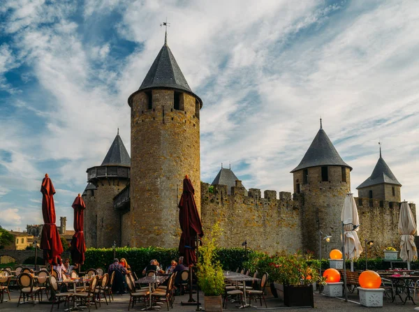 Carcassonne, a hilltop town in southern France, is an UNESCO World Heritage Site famous for its medieval citadel constructed in the 13th and 14th centuries — Stock Photo, Image