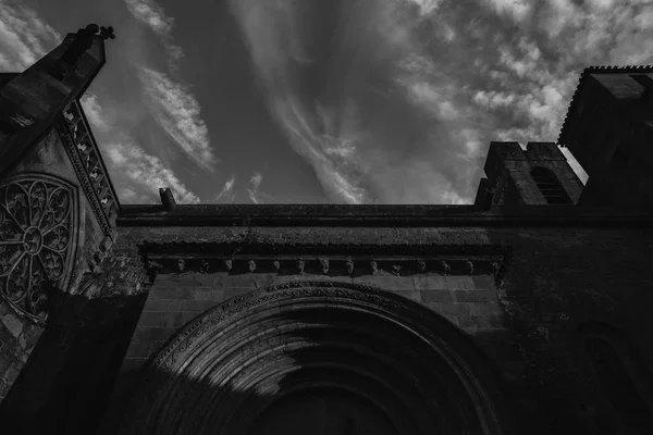 ゴシック建築写真素材 ロイヤリティフリーゴシック建築画像 Depositphotos ゴシック建築写真素材 ロイヤリティフリーゴシック建築画像 Depositphotos