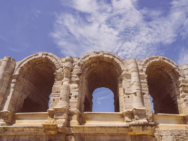 Arena und römisches Amphitheater, Arles, Provence, Frankreich — Stockfoto