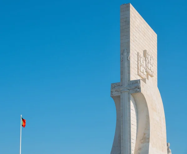 Padrao dos Descobrimentos, Monument to the Discoveries, is a monument on bank of the Tagus River in Lisbon, Portugal — Stock Photo, Image