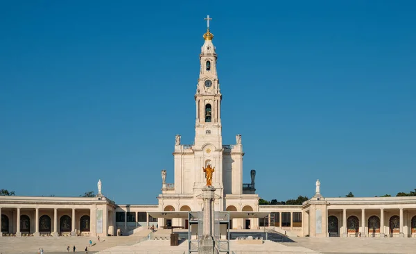Das heiligtum von fatima, das auch als basilika unserer frau von fatima bezeichnet wird, portugal — Stockfoto
