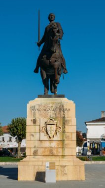 Nuno Alvares Pereira, Santa Maria da Vitoria Manastırı, Unesco Dünya Mirası, Batalha, Portekiz, Europe heykeli