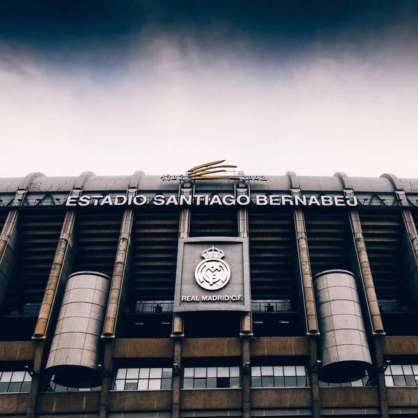 Estadio Santiago Bernabeu del Real Madrid en Madrid, España — Foto de Stock