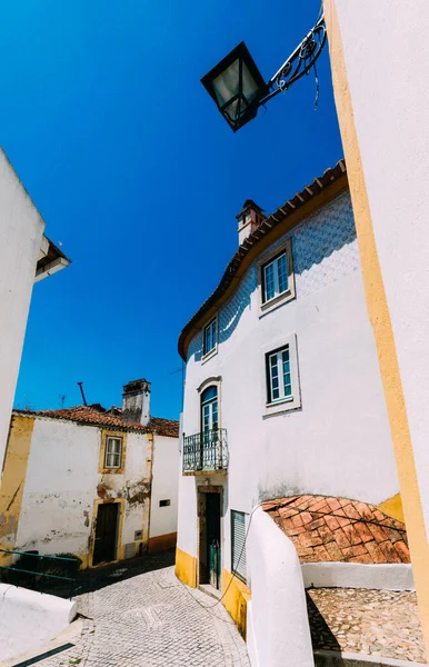 Caliza Acogedoras Casas Amarillas Blancas Constancia Distrito Santarem Portugal — Foto de Stock