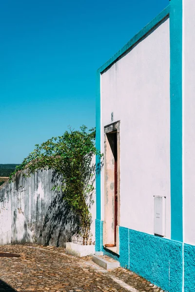 Kalkstenen Gezellige Gele Witte Huizen Bij Constancia Wijk Santarem Portugal — Stockfoto