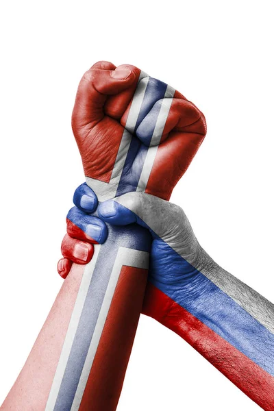 Росія Проти Норвегії Кулак Пофарбовані Кольори Прапором Норвегії Кулак Прапор — стокове фото