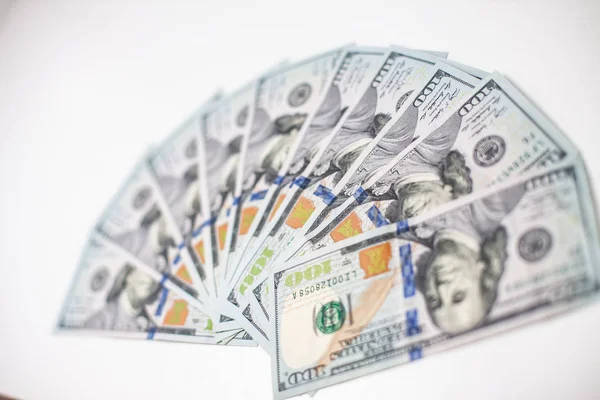 一堆100美元的钞票 上面有总统画像 现金百元钞票 美元背景图像高分辨率 — 图库照片