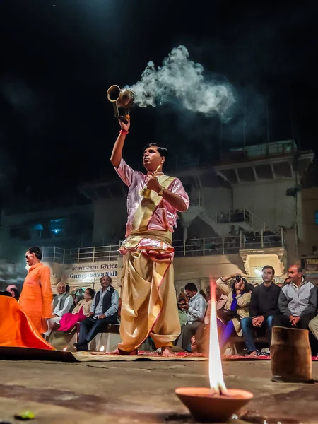 Varanasi Índia Dezembro 2017 Cerimônia Ganga Aarti Dasashvamedh Ghat — Fotografia de Stock