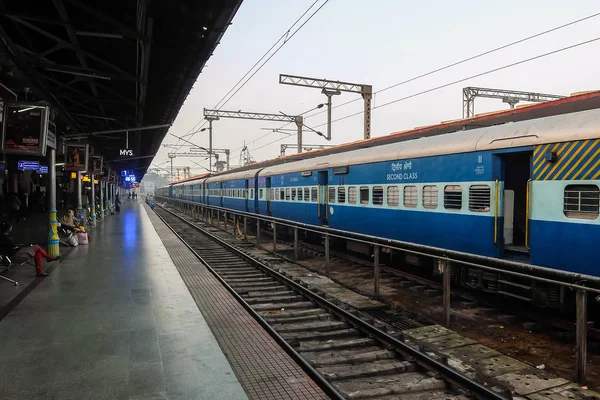 Mysore, Hindistan - Aralık, 25, 2017. Mysore Tren İstasyonu görünümünü.