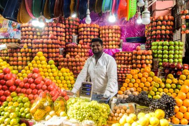 Mysore, Hindistan - Aralık, 25, 2017. Mysore de Devaraja piyasa görünümü.