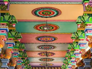 Tiruvannamalai, Hindistan - Ocak, 2018 yaklaşık. Tiruvannamalai, Hindistan Annamalaiyar Tapınağı mimarisi.