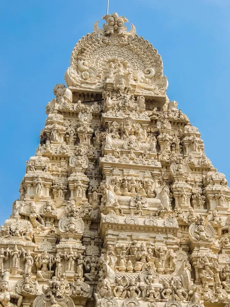 Kanchipuram, Hindistan - Ocak, 2018 yaklaşık. Kamakshi Amman tapınakta Kanchipuram görünümünü.