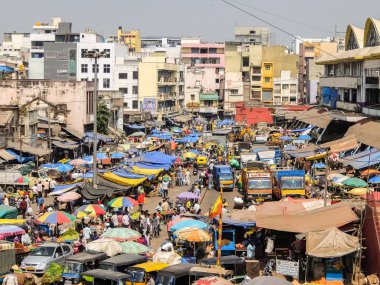 Bangalore, Hindistan - Ocak, 2018 yaklaşık. Sokak Görünümü'nde Bangalore kalabalık.