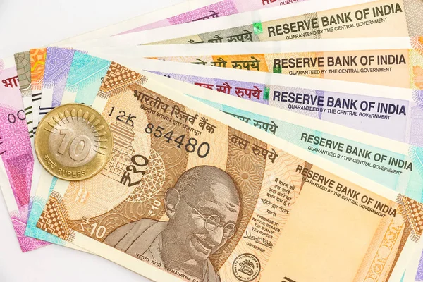 Vista Cerca Los Nuevos Billetes Monedas Indias 100 200 500 — Foto de Stock