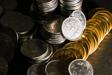 Yeni Hint paralarının görünümünü kapat.