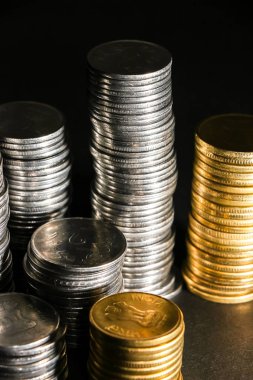 Yeni Hint paralarının görünümünü kapat.